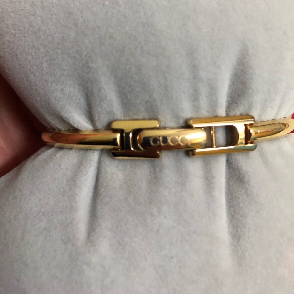 Gucci Watch - Picture 6 of 16